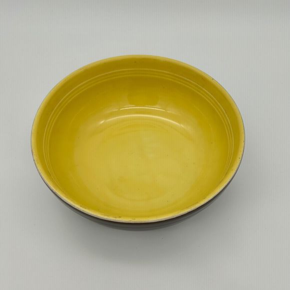 Vintage Yellow and Brown Serving Mixing Bowl Unmarked - Picture 2 of 3